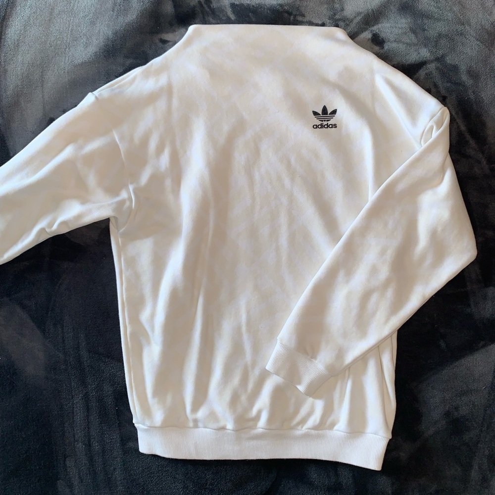 Adidas sweater